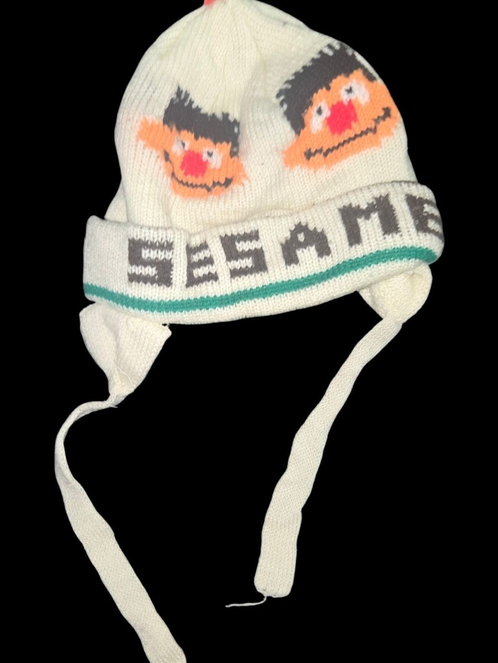 Vintage Sesame Street White Knit Earflap Hat With Burt And Ernie